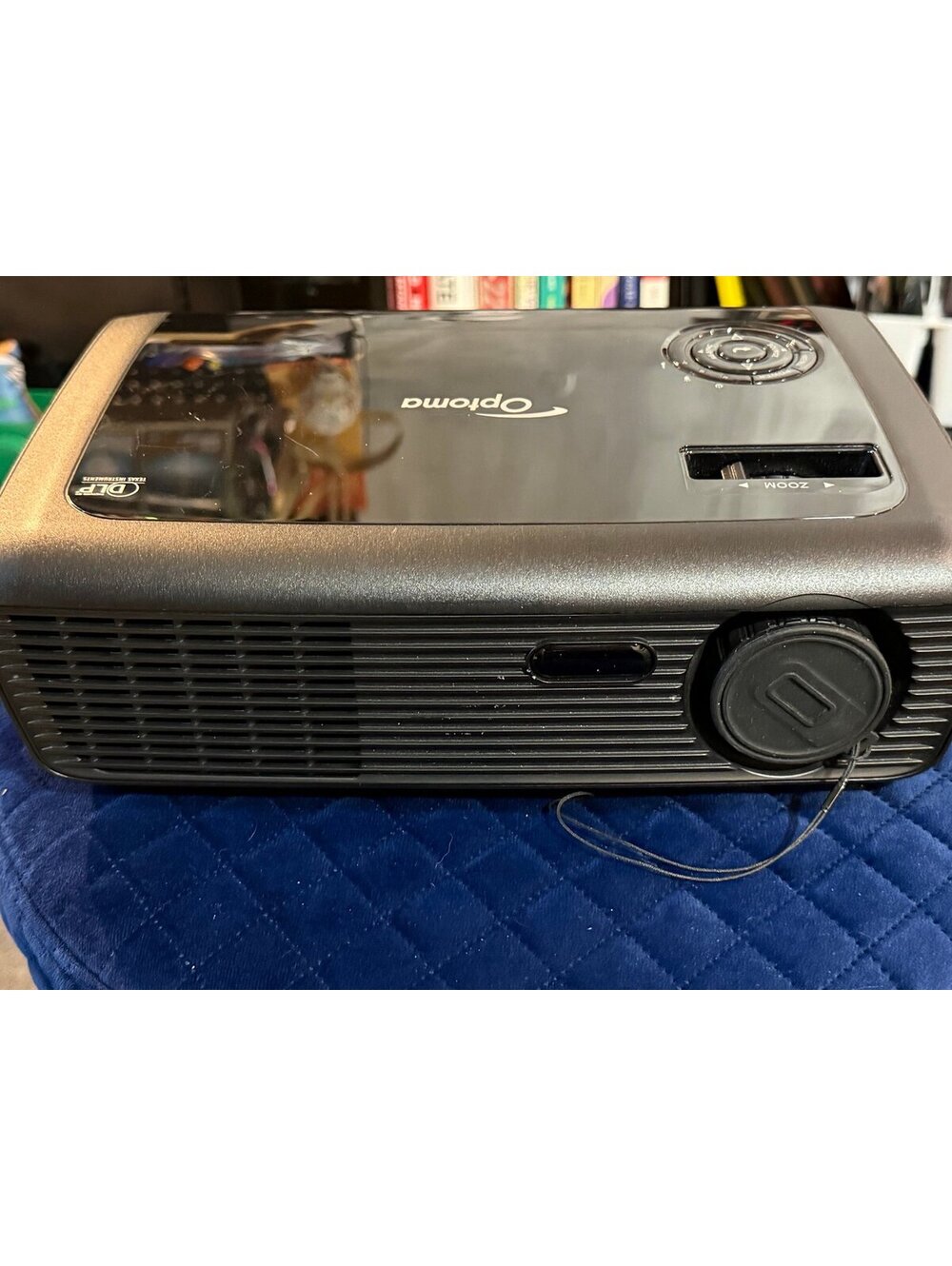 Optoma PRO250X DLP Projector Bundle - Case/Remote/Cables Included! Complete